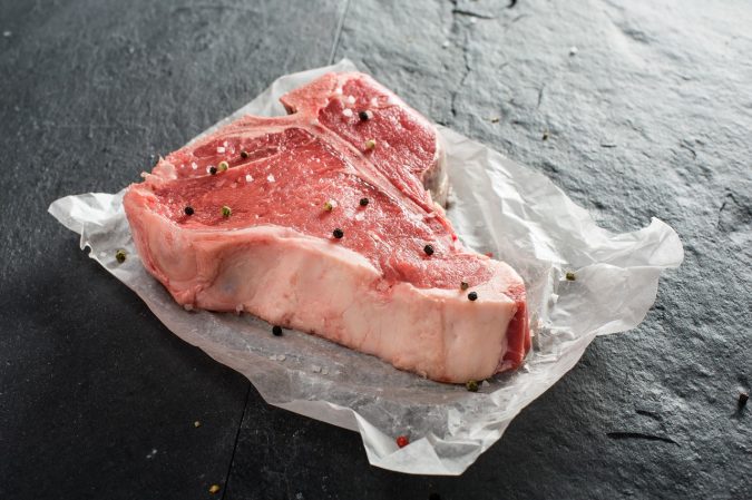 T-Bone au BBQ : la cuisson inversée expliquée